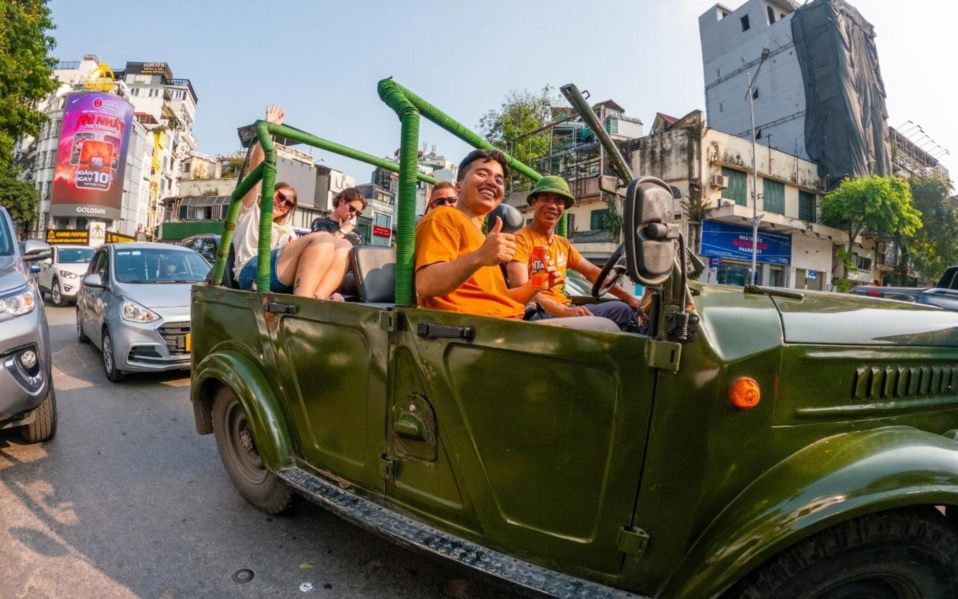 Mad Monkey Hanoi Hostel Extérieur photo